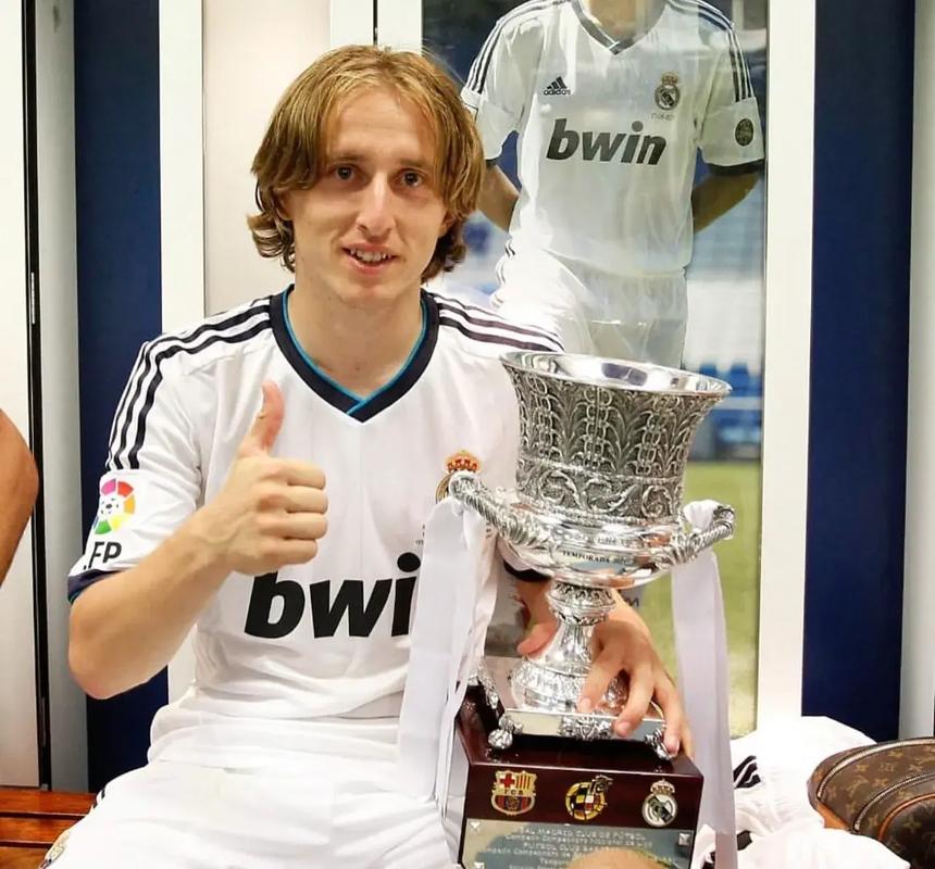 两将回应保罗事件：训练馆没他安静不少 他对自己和队友要求极高