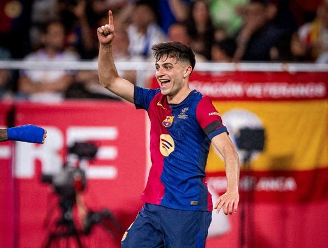 世体：霍安·加西亚可出战欧冠，巴尔德、埃里克·加西亚情况类似